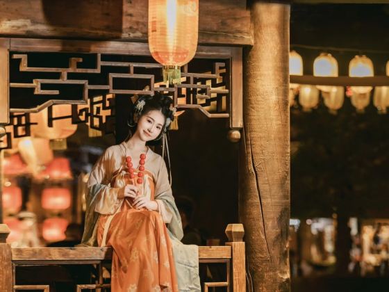 LUOCHENG | Qijianfang Travel Resort Photography Boutique Stay (Old Town Center Store)