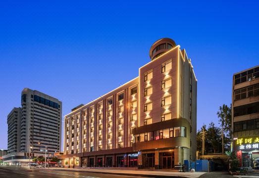 Lavande Hotel (Pingdingshan Xinhua Road Zhanhe) Hotel Overview