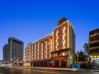 Lavande Hotel (Pingdingshan Wanda Plaza) - Mountain view