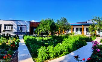 Nalati Tianjiang Inn