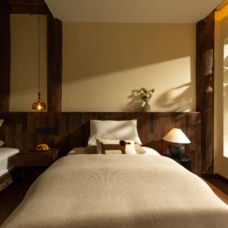 MOUNTAIN SPRING RESORT