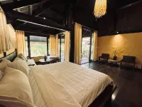 Co Retreat Da Bac Hotels in Da Bac