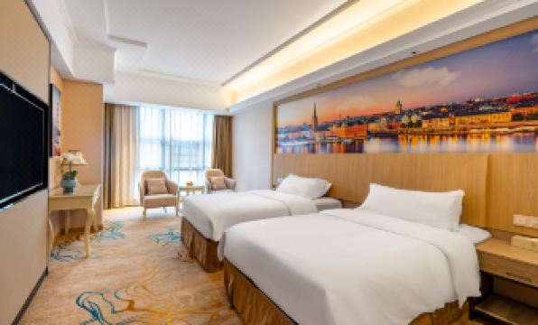 Vienna Hotel (Chaozhou Ancient City People's Square)