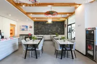 Keketuohai Ruiyu Light Luxury Hotel Koktokay İlçesi otelleri