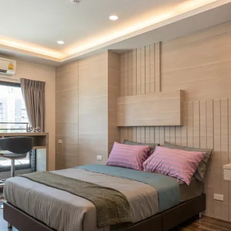 Premier Luxe Hotel