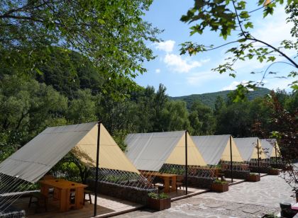 望春山|AWA Kinetic Hotel 度假民宿​（桓仁望天洞國家地質公園店）