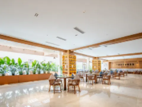 Quzika Hot Spring Resort & Spa Hotels in Markam