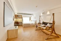 SLOW HOTEL Mandian Space Boutique Apartment (Dongda Jiulonghu Campus Subway Station)