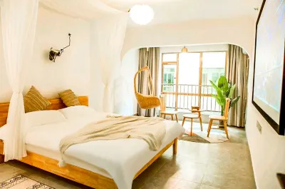 Bright Gaming·Homestay (Mong Kok Star Branch) Hotels in Shigu District