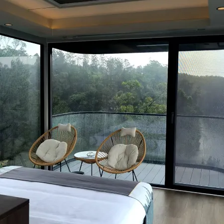 Zigong Banyin Fenglin Homestay