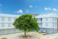 Snowwhite castle hotel