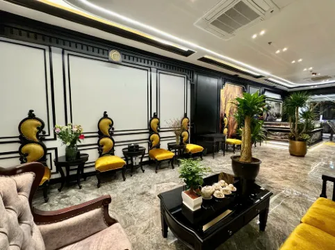 Royal Hanoi Hotel