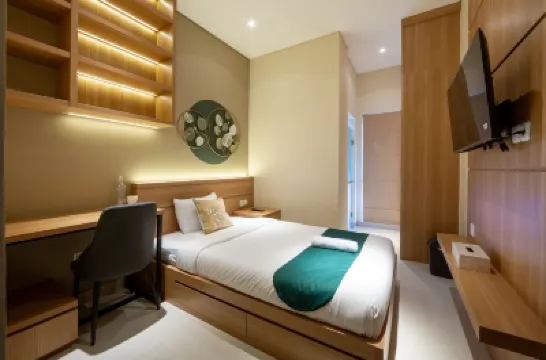 Cove Tripuri House Bali Hotels near Circus Waterpark