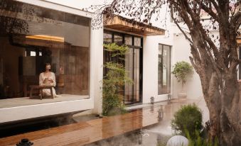 Shangri-La Xivei Munye • Resort Garden Homestay (Dukezong Ancient City)