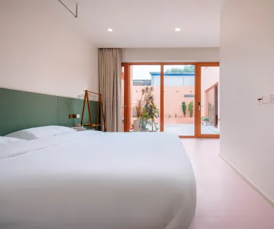 Rons Hotels near Universal Beijing Resort