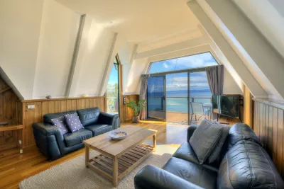 Sunsets Hotels near Swansea Beach Park