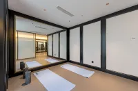 XANA Deluxe Hotel (Sanhe Jindu Shopping Plaza) - Gym