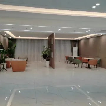Lighthouse Changsheng Business Hotel