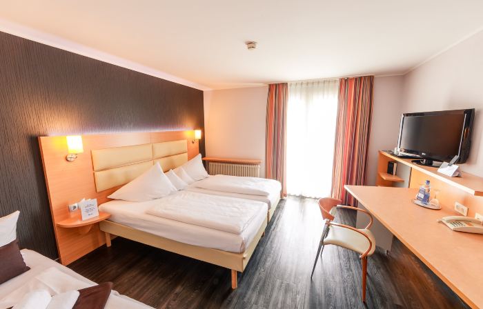 PLAZA INN Stuttgart-Ditzingen