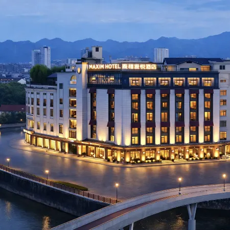 Maximin Hotel