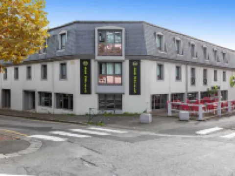 B&B HOTEL Lourdes Centre Gare 3 étoiles Hotels in Hautes-Pyrenees