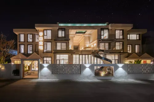 Film Story Infinity Pool Courtyard Guesthouse (Wanfenglin Scenic Area Branch) - สระว่ายน้ำบนดาดฟ้า