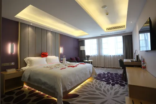 Lavande Hotel (Jingshan Coach Center Bus Terminal) Hotels in Jingshan