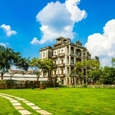 Overseas Residence · Lawn Bed and Breakfast under the Watchtower (Taishan Shuibu Branch) Hotels near Gunning Studios
