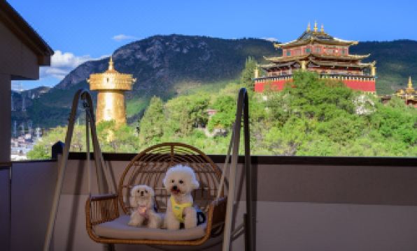 Shangri-La Yunbian View Homestay