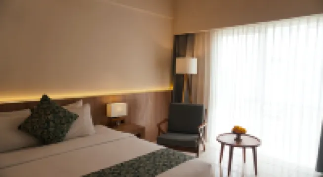 ザ トゥシタ ホテル