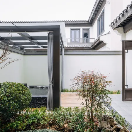 Lancheng Taohuayuan Wenquan Courtyard House (Honghu) Hotels in Honghu