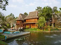 Baansuwanburi Hotels in San Sai