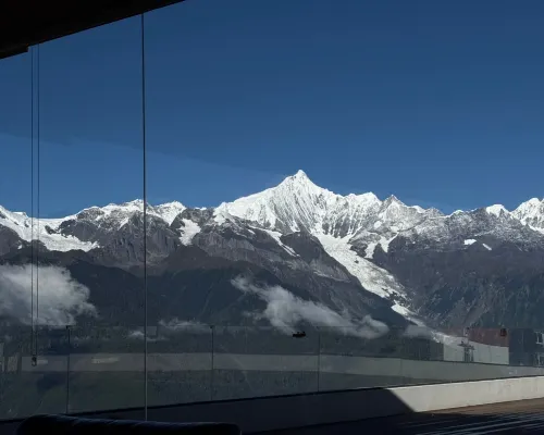 Lixian Bipeng·Shiguang Hot Spring Hotel Hotéis em Condado de Li