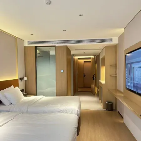 Tanghe Shanshui Business Hotel