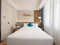 Fairyland Hotel (Dandong Fengcheng Fenghuang Mountain) Hotels in Fengcheng