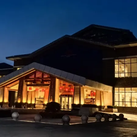 Lingshi Hongyuan Leisure Club (Jinzhong Wang Family Courtyard)