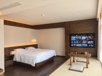 Lichuan Zhuangyuan Mountain Residence Resort Hotel - balcony