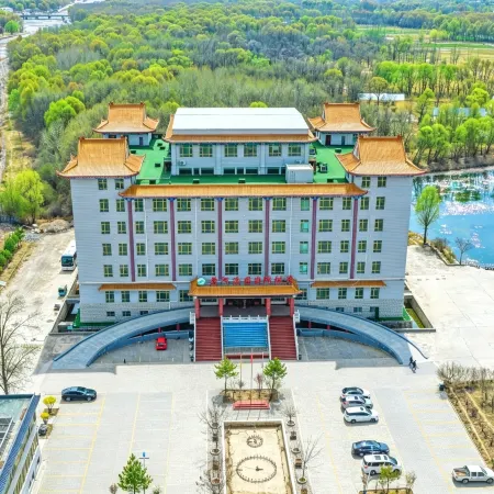 Huanghe Yiyuan International Hotel