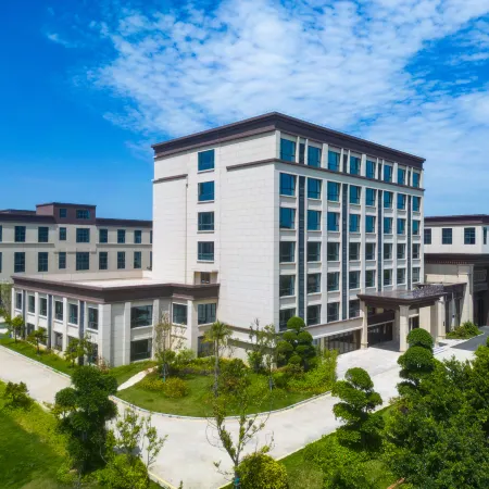 Jinzun Seabay Resort Hotel