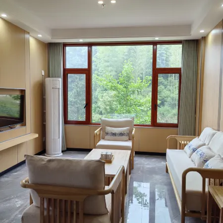 Yanglong • Qianmifeng Homestay
