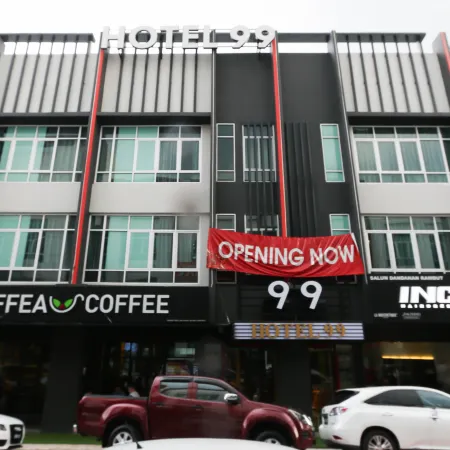 Hotel 99 Sri Petaling (Bukit Jalil) Отели рядом с достопримечательностью «Арена «Аксиата»»