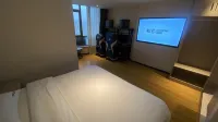 Shuoke E‑sports Homestay (Wulipu Metro Station Branch - Esports