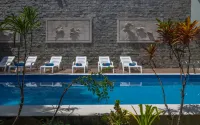 Kaani Village & Spa - Pools