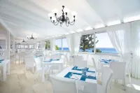 Nicolaus Club Quattro Lune Resort - Uima-altaat