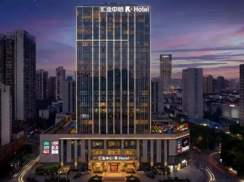 Golden °R Hotel(Shenlongcheng Store of Municipal People's Government) - parcheggio