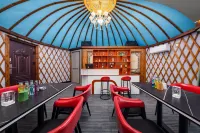 Hulunbuir Old Barag Banner Saina Homestay - bar