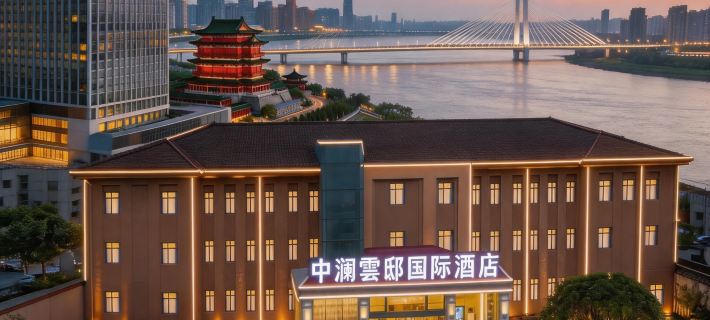 南昌中瀾國際 ROYALWWWKKVSION·HOTEL飯店（武商MALL八一廣場店） 南昌住宿飯店