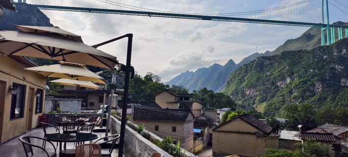 Yunguqiaoju Homestay (Xiaohuajiang Scenic Area) Ξενοδοχεία στην πόλη Τζενφένγκ