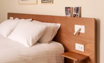 Alfred Hotels Toulouse Victor Hugo - Renovated Hotel