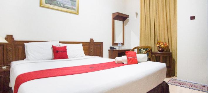 RedDoorz near Pantai Falajawa Kota Ternate Các khách sạn ở Ternate